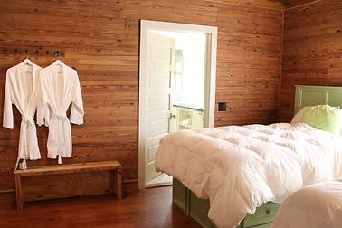 Auburn B&B at Shoofly Farm