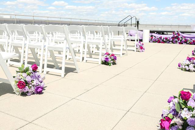 Wedding Ceremony Aisle Florals