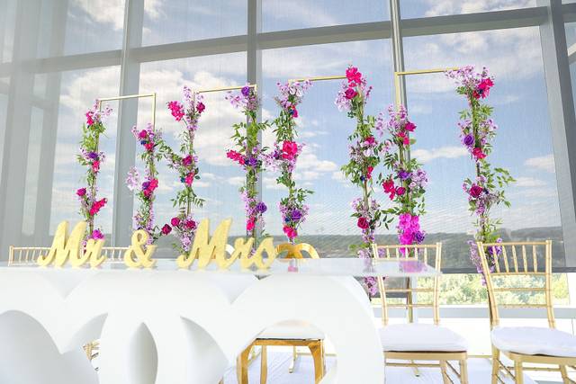 Sweetheart Decor