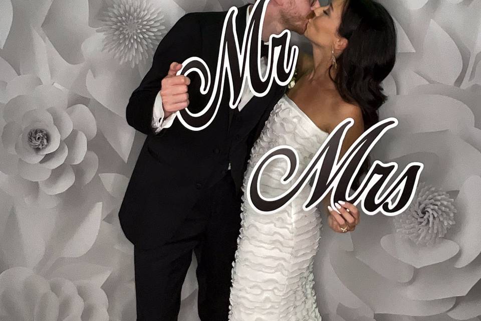 MirrorMemories Wedding