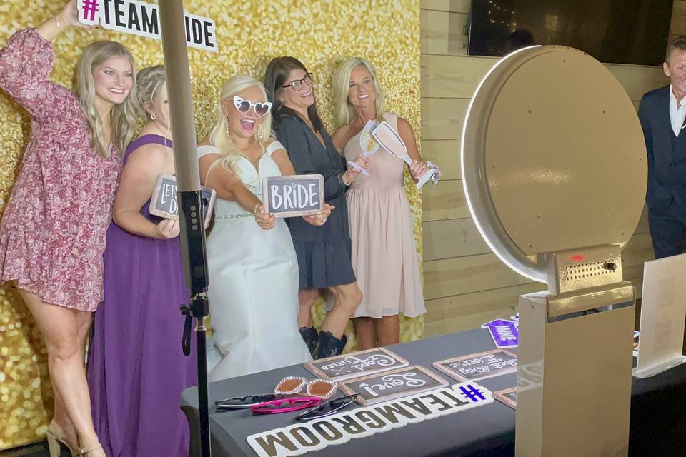 MirrorMemories Wedding