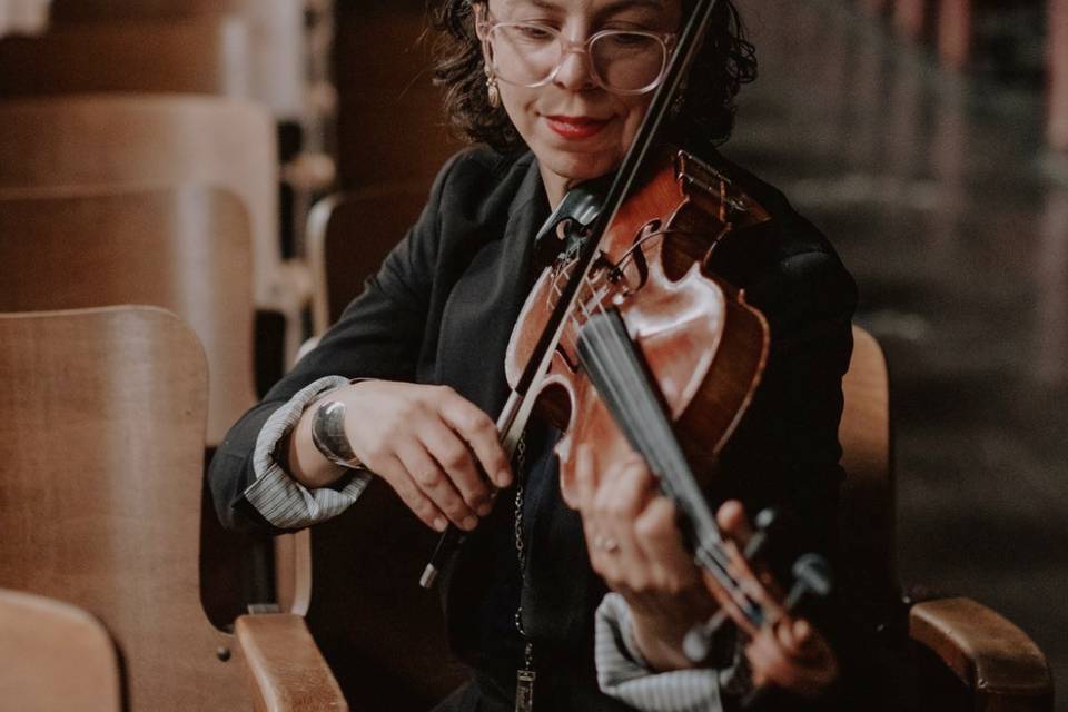 Abby Nixon Strings