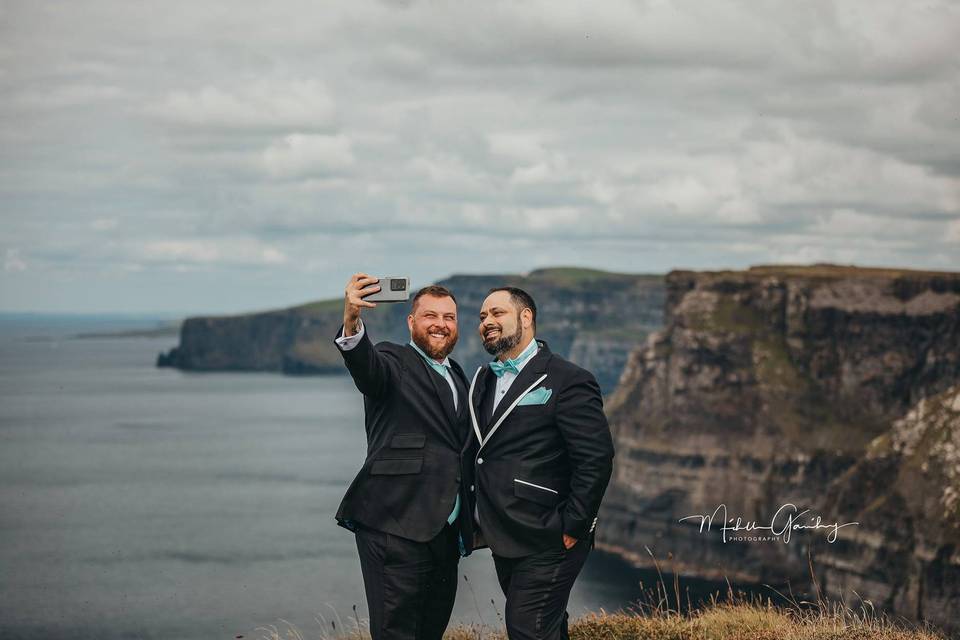 Fabulous Cliff Elopement