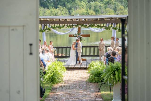 Magnolia Oak Photography
