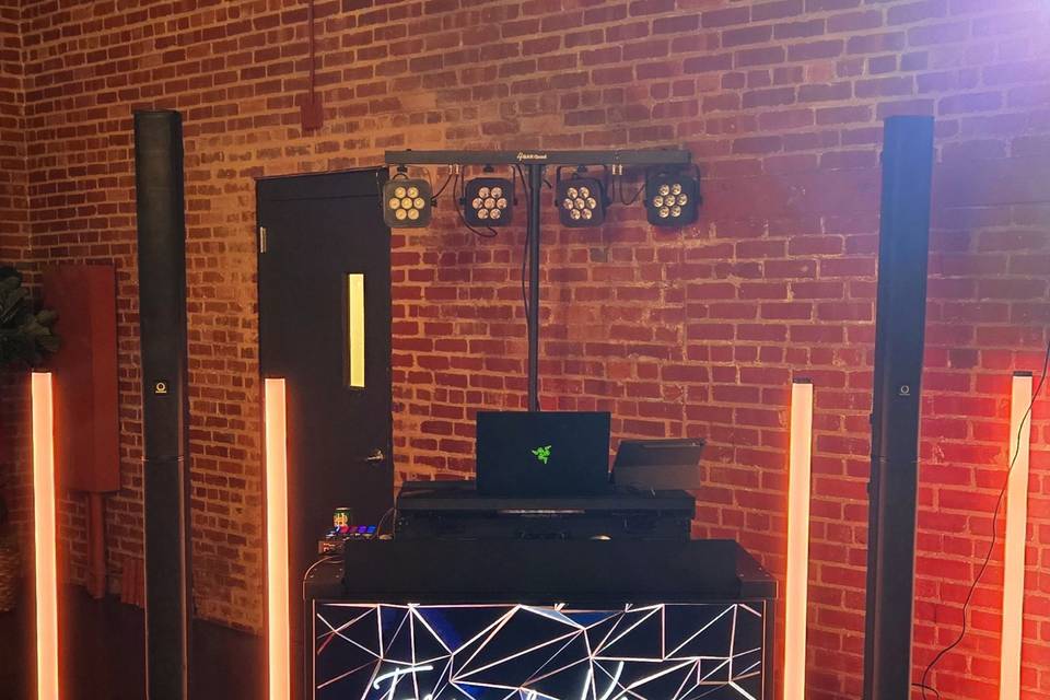 DJ Setup and Custom TV
