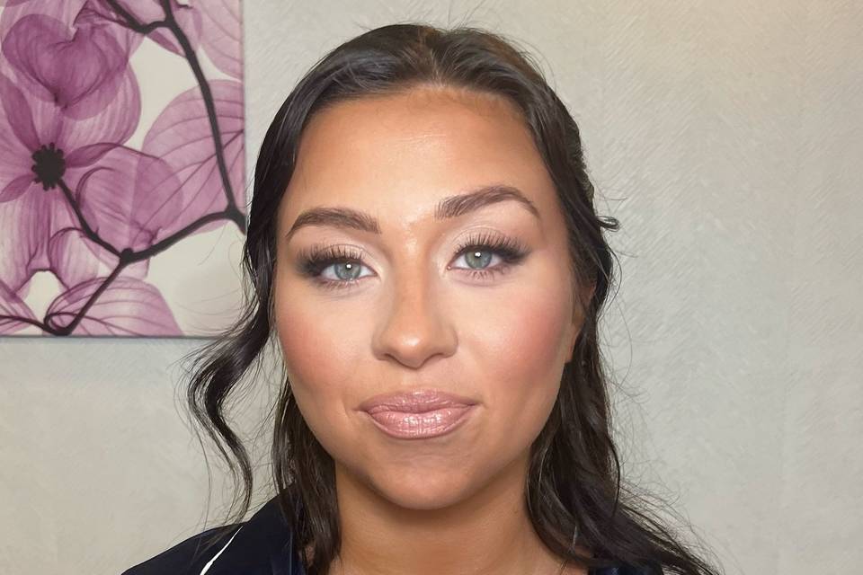 Ari’s glam