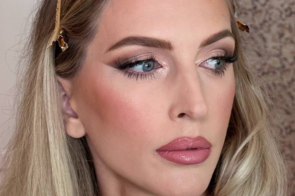 Luxury wedding makeup & hair