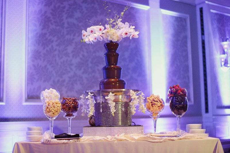 Chocolate fountain