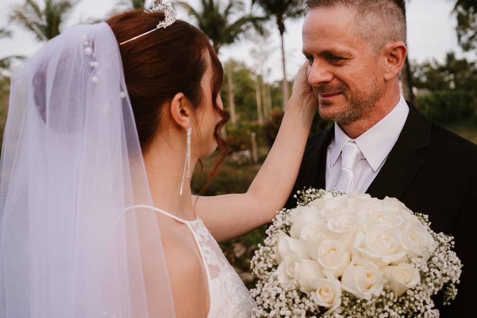 Bride + Groom portrait