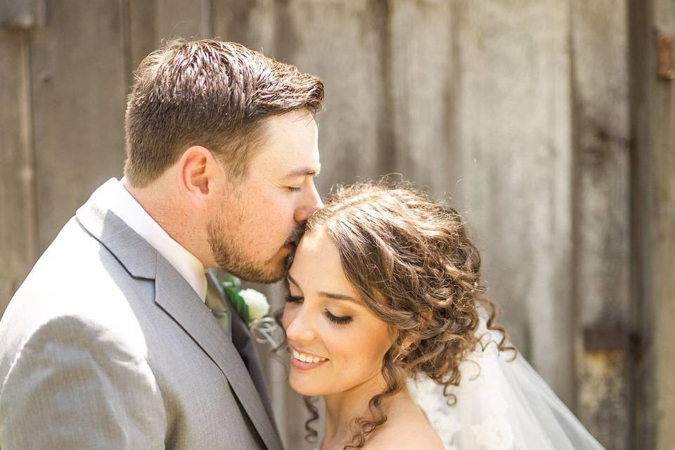 Classic bridal glam