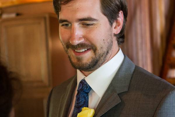 Fixing the boutonniere