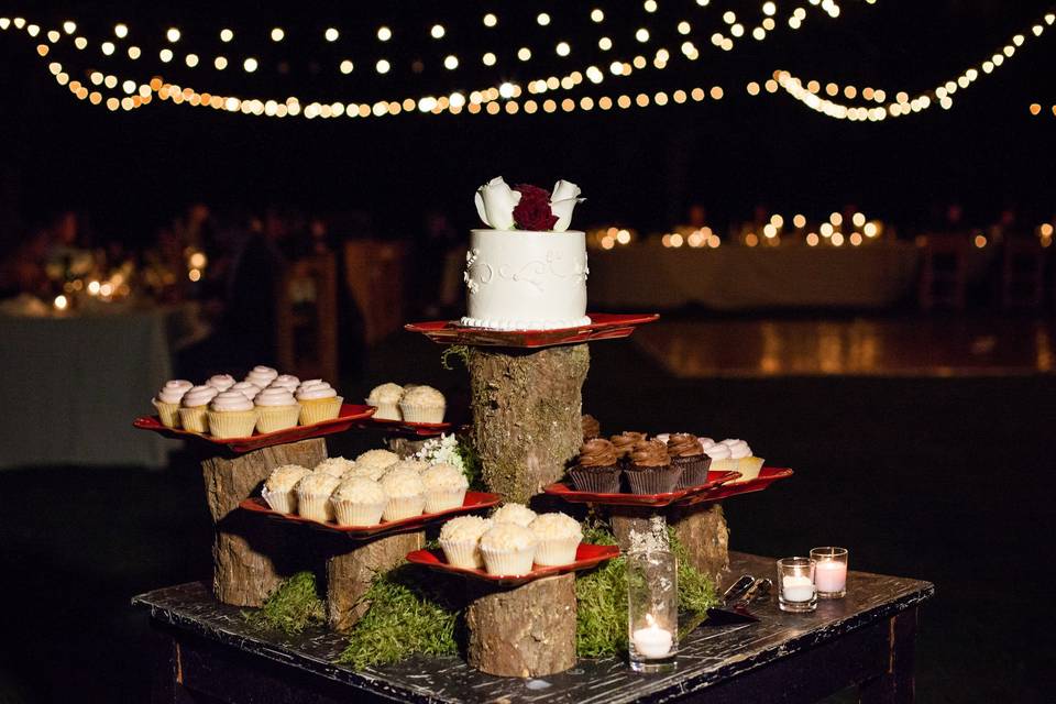 Rustic dessert table