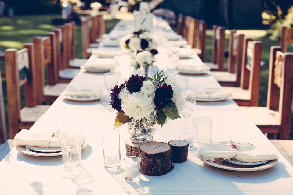 Rustic table decor