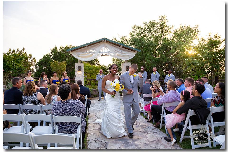 Capturing Life: One Story at a Time!    http://www.mngphotography.net/