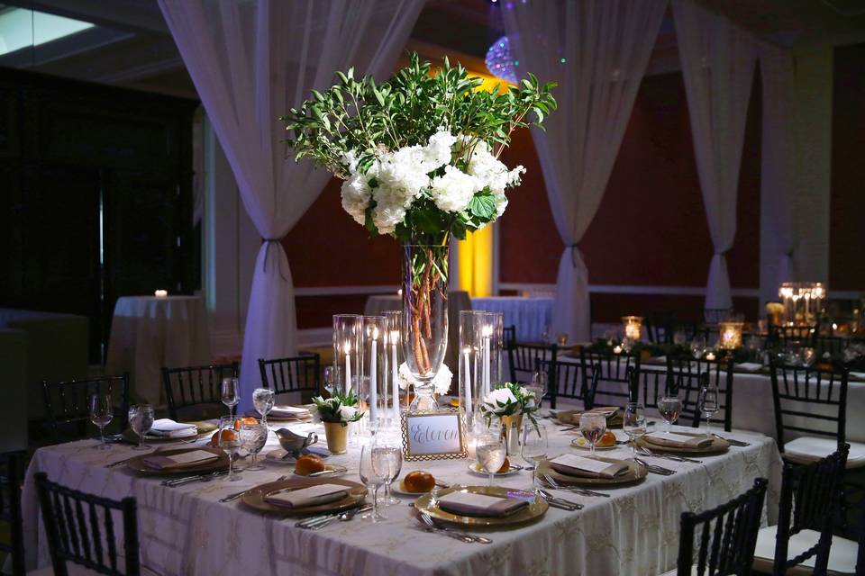 Elegant reception setup