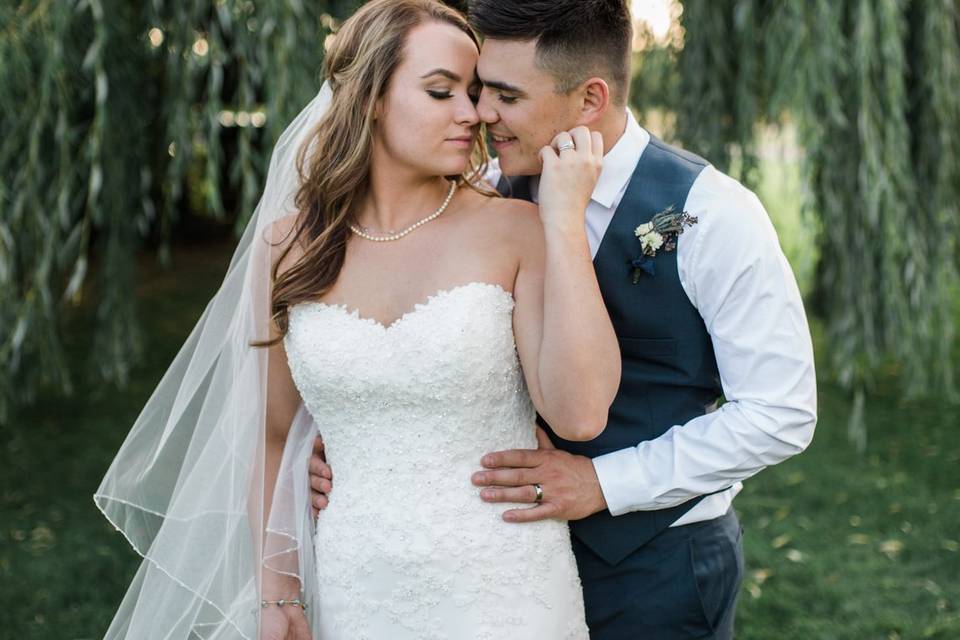 Ashlee & Madison : Diamond B