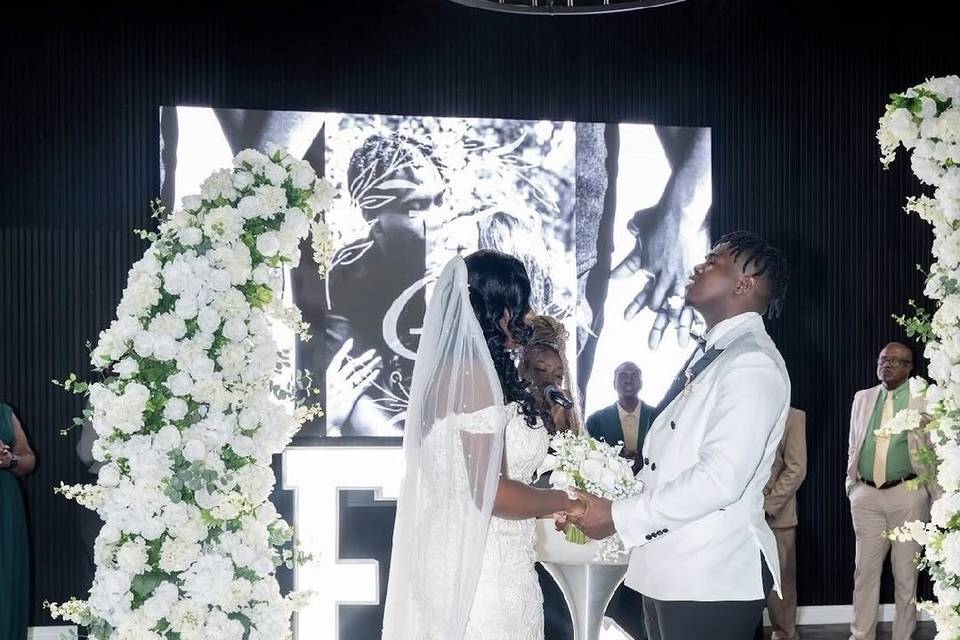 Singing wedding