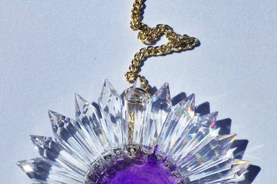 Violet Tinted Center