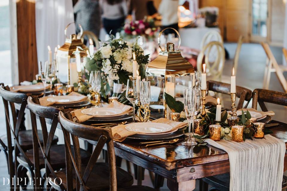 Stunning Table Scape!