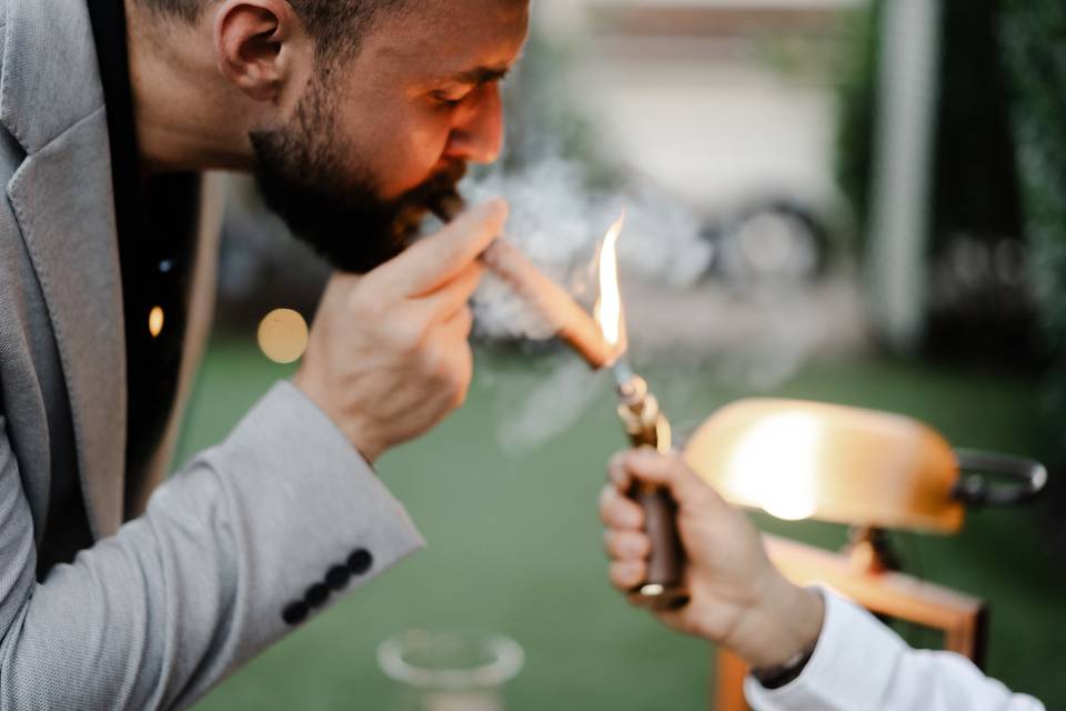 Cigar Rollar