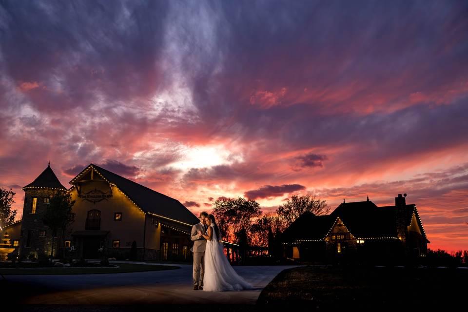 Big Sky Sunset Bride-Groom