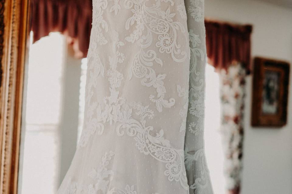 Brides Dress