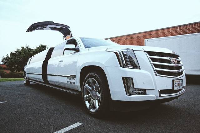Skyhawk Limousine