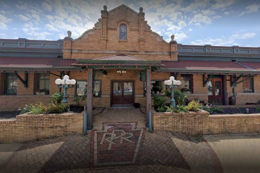 DiSalvo's Station Restaurant