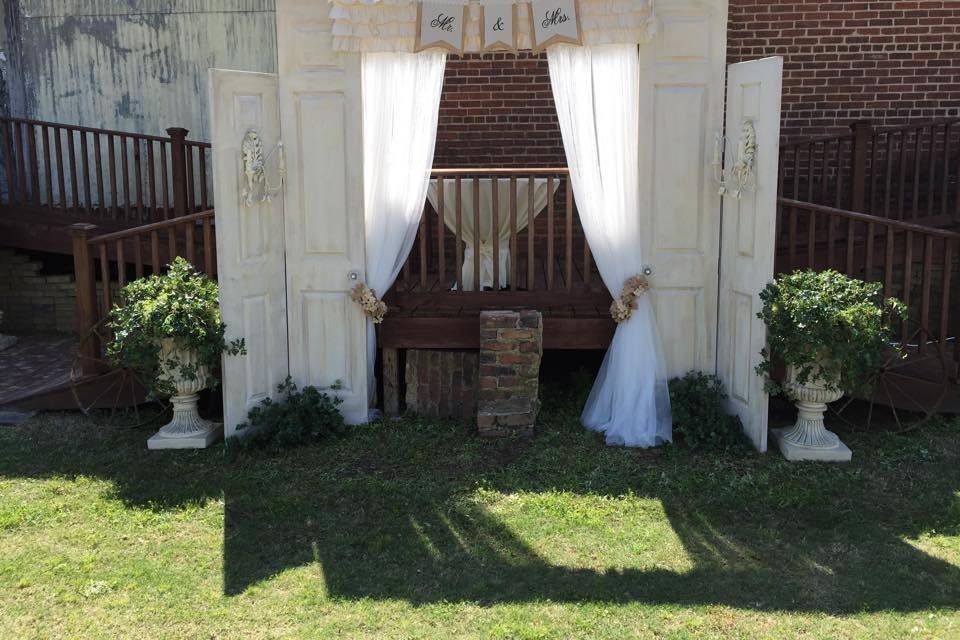 Wedding ceremony stage​