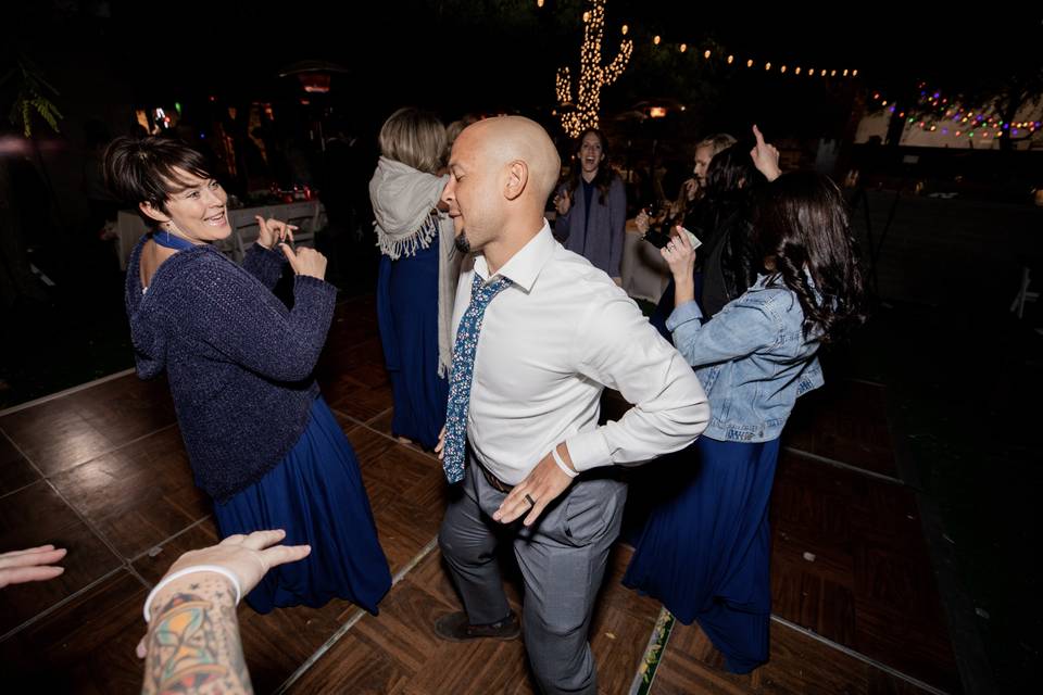 Open Bar = Sweet Moves