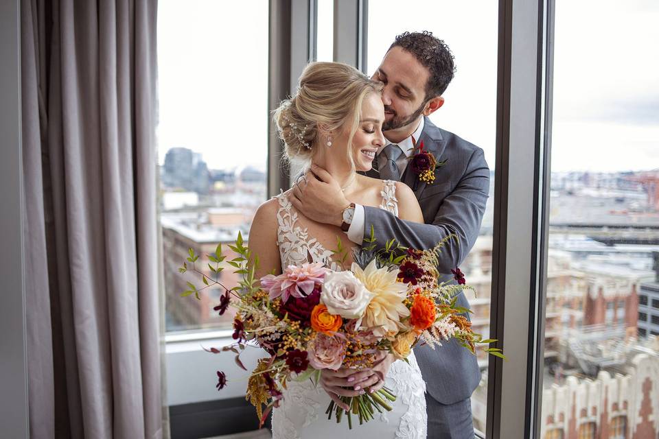 Downtown Seattle Wedding Photo