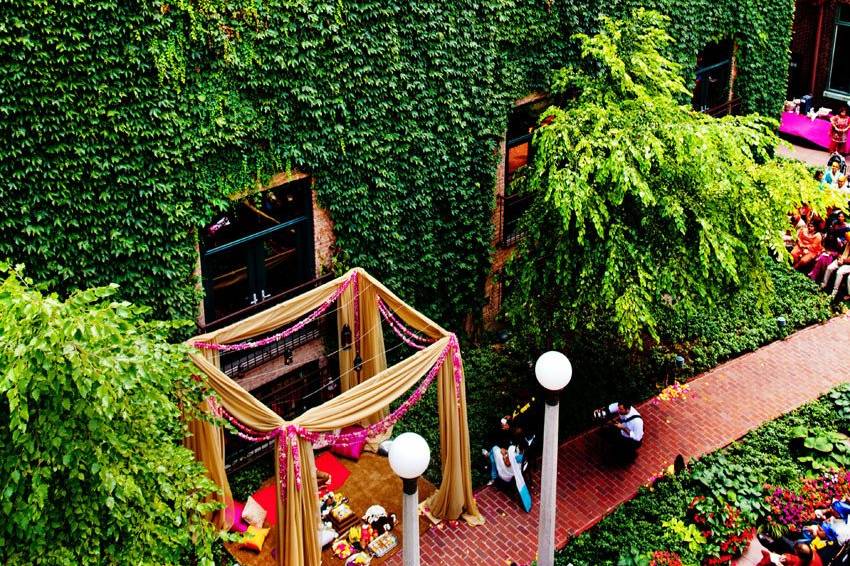 Outdoor Indian Ceremony in Ivy Room Courtyard