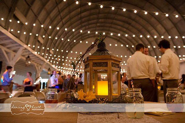 Reception decor and lighting