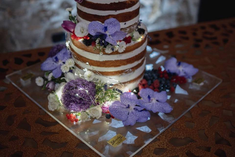 Light cake