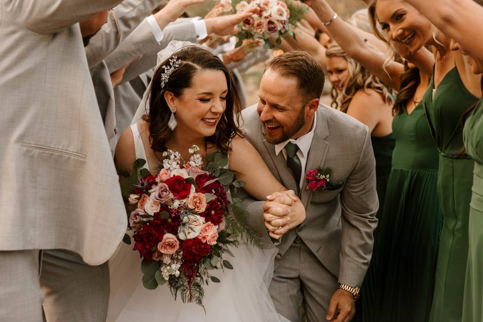 Bridal party tunnel