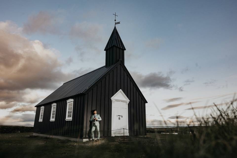 Iceland Wedding Photo