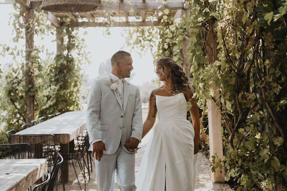 Wild Oak Wedding Photo