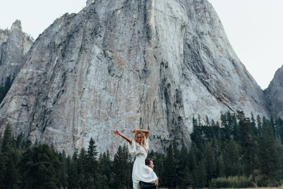 Yosemite Elopement - Datura Ph