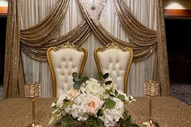Gold Head table