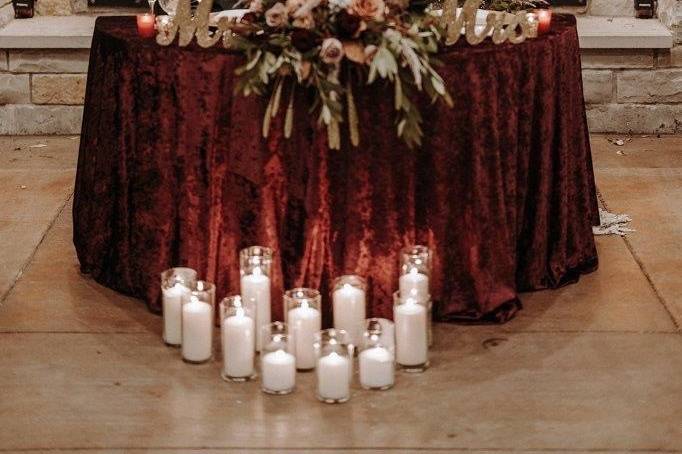 Sweetheart Table