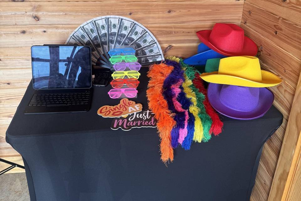 Sharing/ Prop table