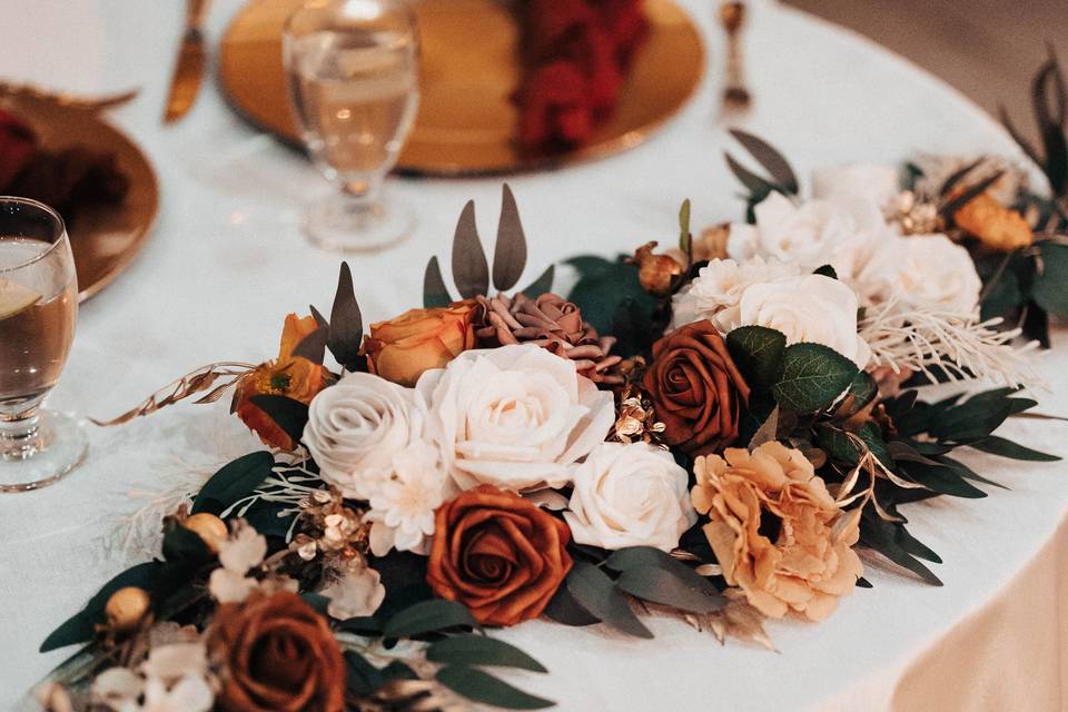 Sweetheart table  floral