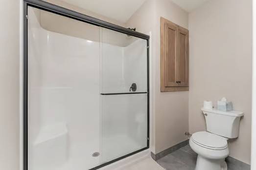 Walk-In Shower (2 of 2)