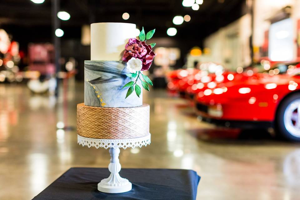 Did someone say cake and ferrari's? Pc: bycphotopgrahpyplanner: lizzy liz
