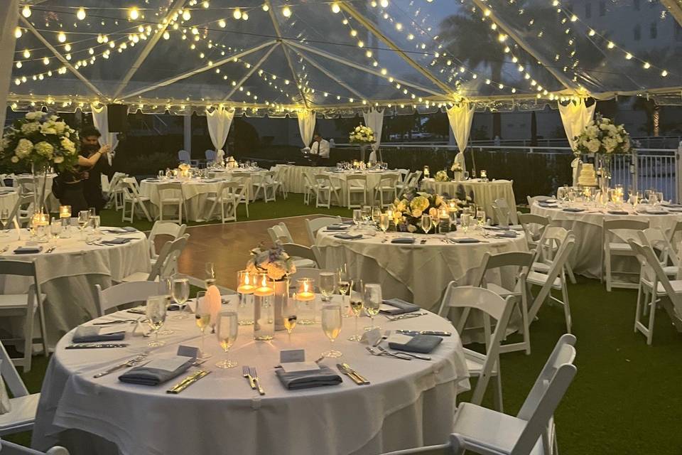 Grand Lawn
