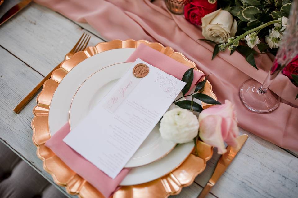 Peony menu with place cards