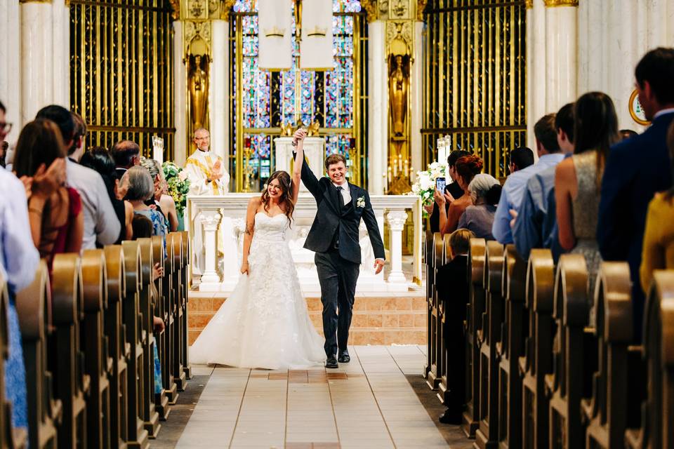 Bride & groom at cathedral