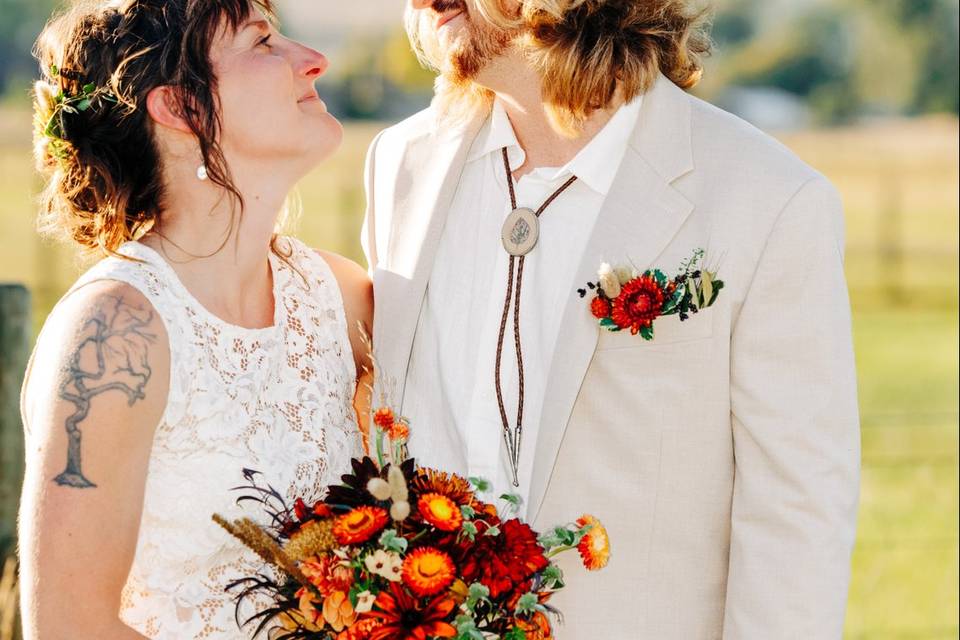 Portrait bride & groom