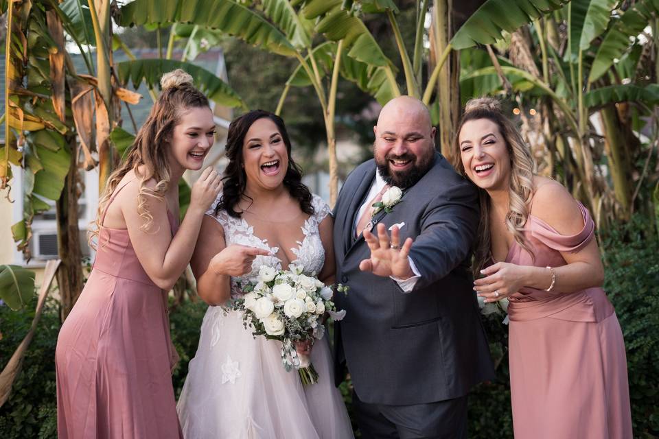 Cute Groom ring photo