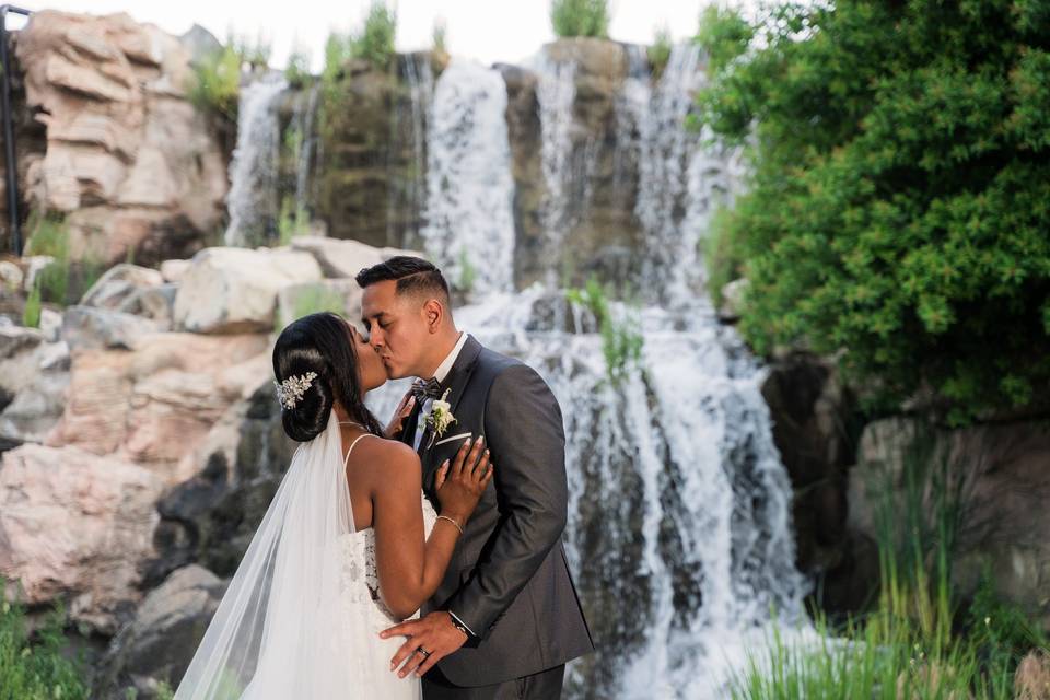 Romantic Waterfall Kiss